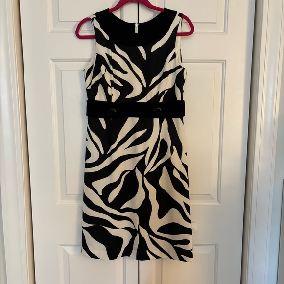 Eliza J zebra dress - Picture 2 of 5